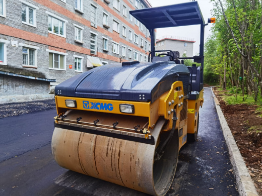 Мини виброкаток XCMG XMR603VT комбинированный